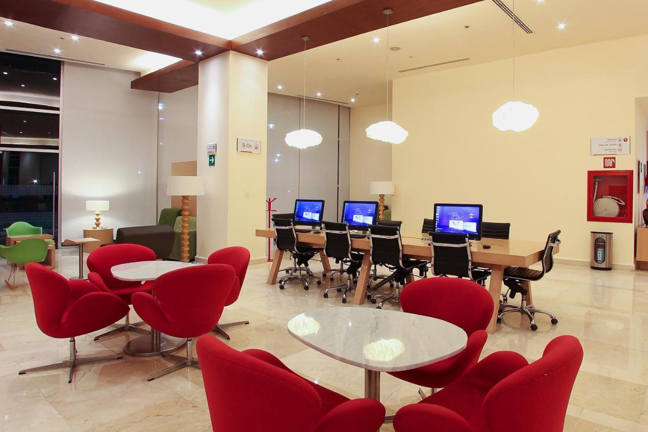 Hotel Opus Grand Toluca Aeropuerto ภายนอก รูปภาพ