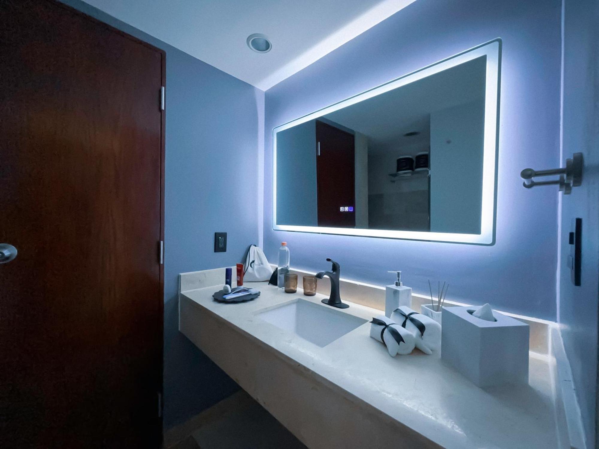 Hotel Opus Grand Toluca Aeropuerto ภายนอก รูปภาพ